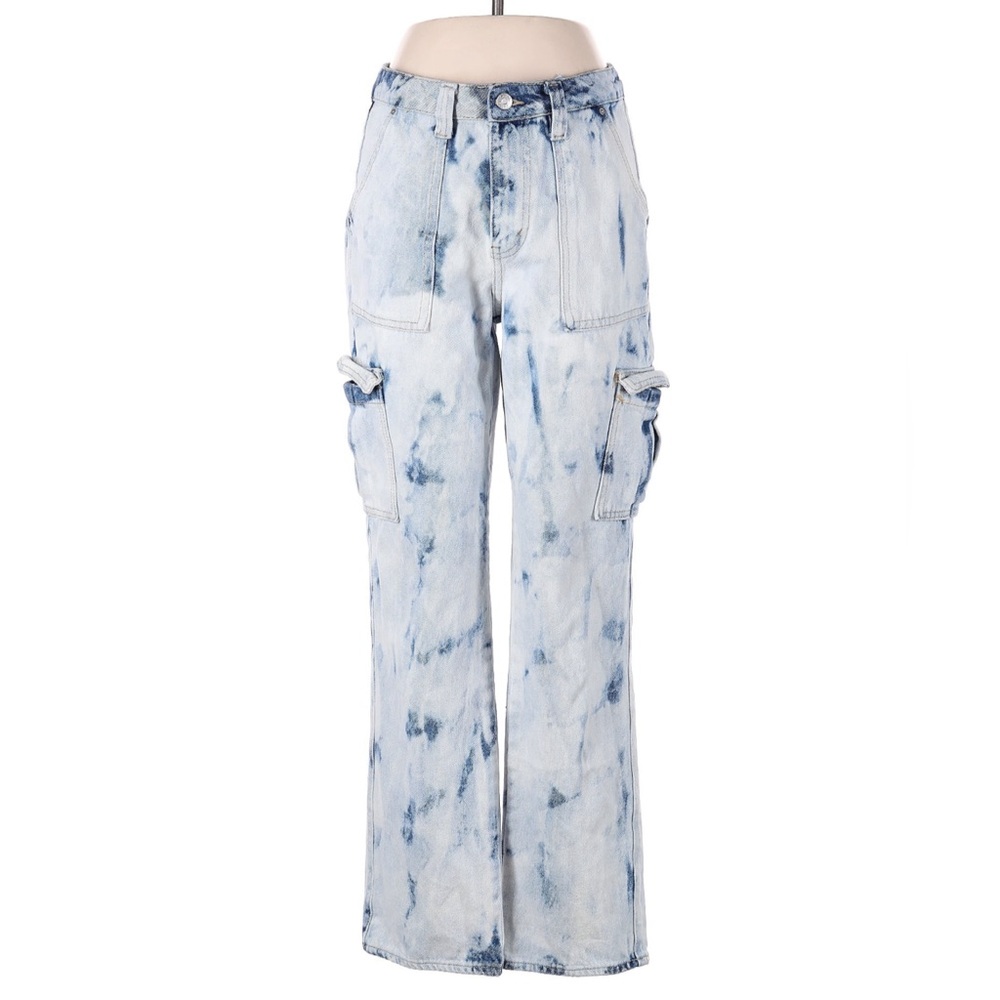 Light acid wash cargo Jeans
